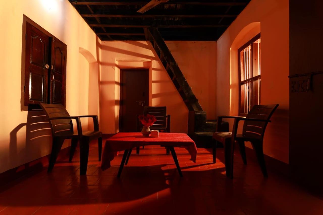 Coffee Island Resort Kaniyāmbetta Dış mekan fotoğraf